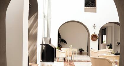 Casa Señorial Andaluza Siglo XIX CON Encanto Y Solera