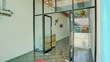 Bagian depan properti