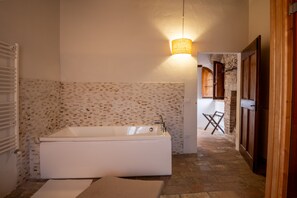 "Suite Cascia" | Eigener Whirlpool
