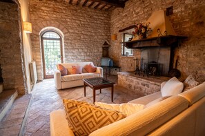 "Appartamento Città di Castello" | Living area | TV