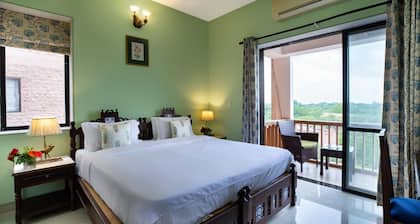 Sajjan Niwas Service Apartments is popular service appartment in Jodhpur.