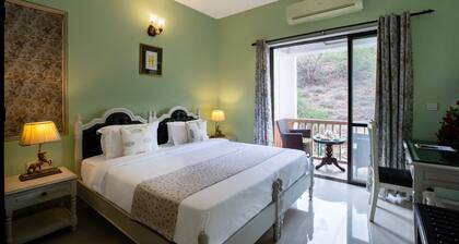 Sajjan Niwas Service Apartments is popular service appartment in Jodhpur.