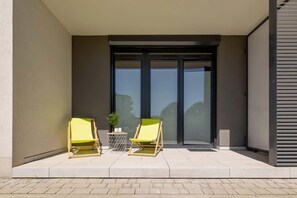 Exterior detail - Modern Studio with Terrace | Private Parking in Garage (Kraków)