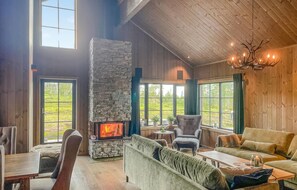 Smart TV, fireplace - Pet friendly home in Trysil with WiFi (Trysil)