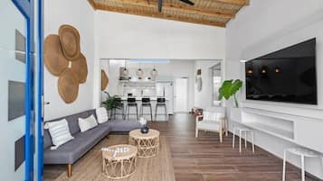 Televisión y oficina