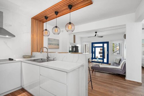 Villa Atlántico Pez | Trendy 2 BR w/ 1 Parking