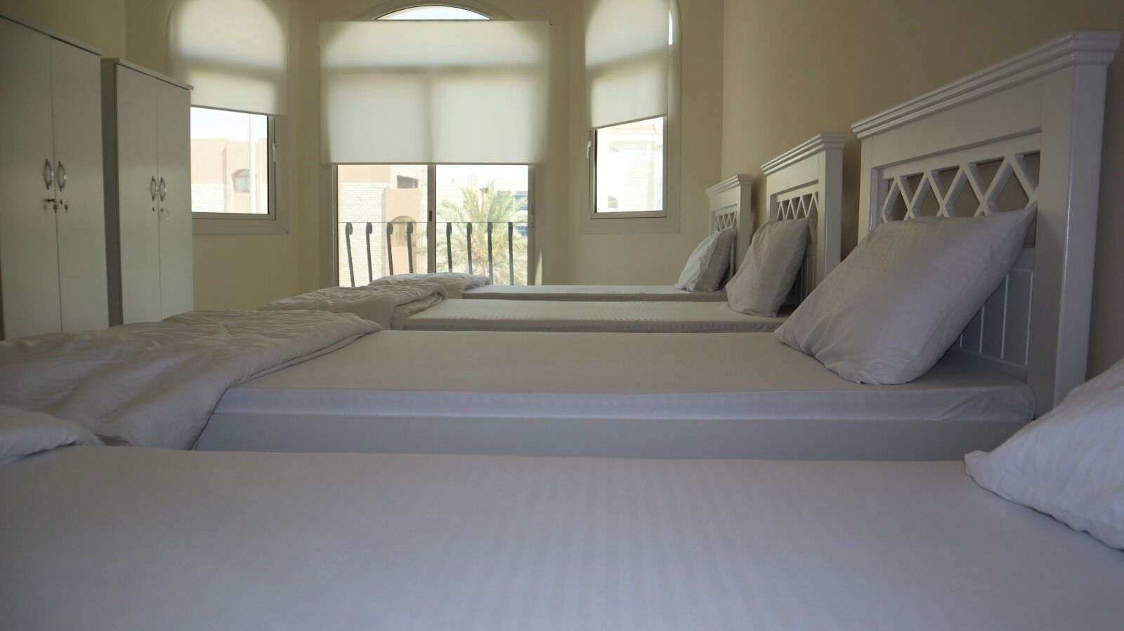 12 chambres, Wi-Fi, draps fournis