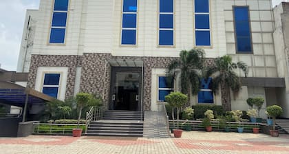 Jalandhar Corporate Suites -Banquet Hall