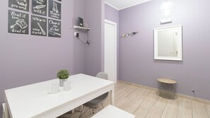 อพาร์ทเมนท์ (3 Bedrooms) | ภายใน