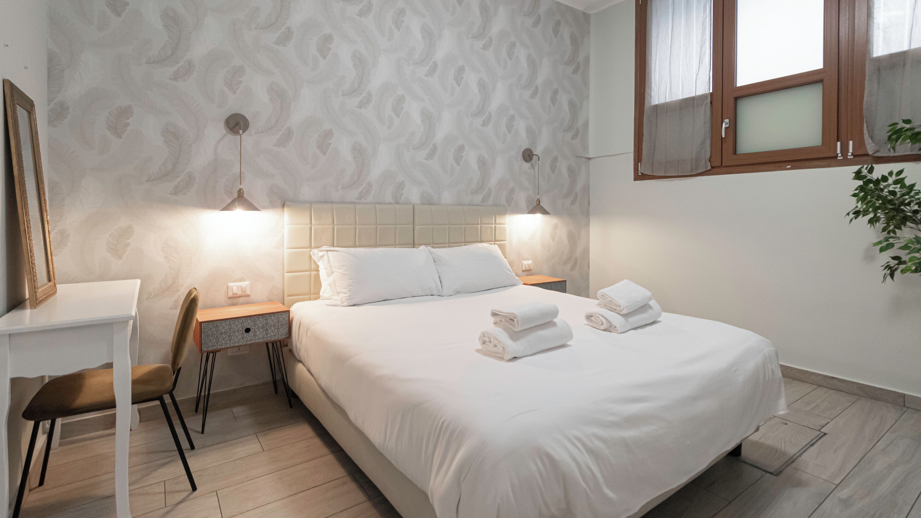 Apartment (3 Bedrooms) | 3 bedrooms, iron/ironing board, cots/infant beds, bed sheets