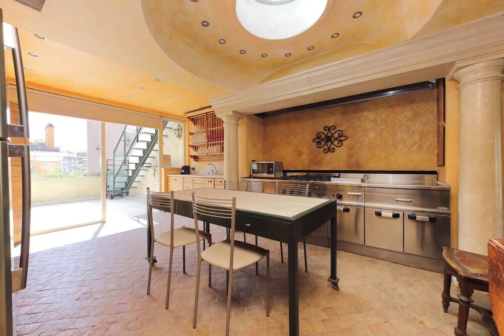 Curated visual reference: Gallery Detail: Wonderful Penthouse In The Heart Of Rome Rome
