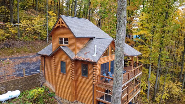 Exterior - Wears Beary Grateful Retreat - Brand New 2BR Real Log Cabin in Wears Valley!! (Sevierville)