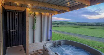 American Airstream - Blossom Farm - Tiers Cross