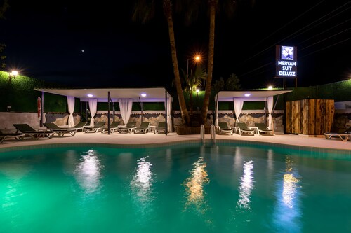 MERYAM SUIT DELUX HOTEL