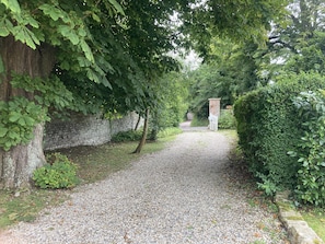 Enceinte de lâhĂ©bergement
