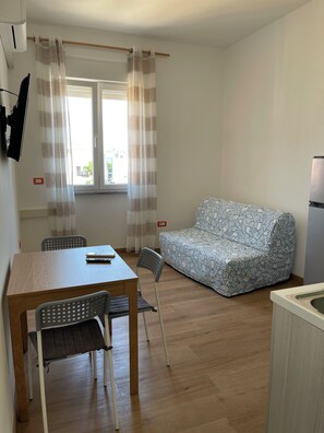 Interior - 'Anemone' Holiday Home (Termoli)