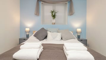 2 slaapkamers, individueel gedecoreerd, individueel gemeubileerd