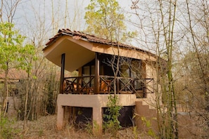 Exterior - Monsoon Forest By Greetoe Resort (Manpur)