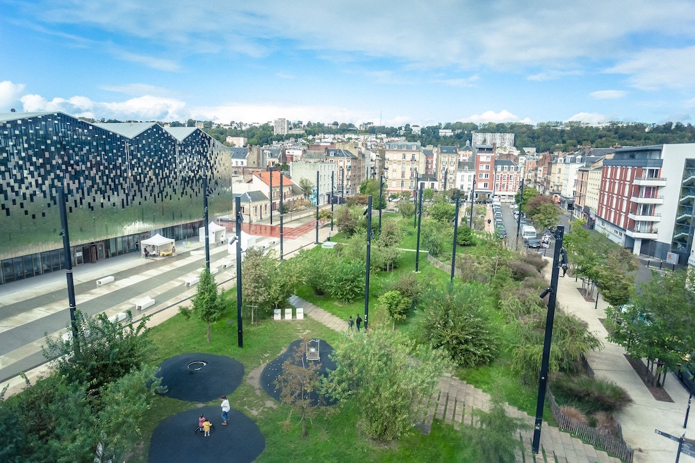 JOST HOTEL LE HAVRE