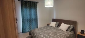 1 bedroom, iron/ironing board, WiFi, bed sheets