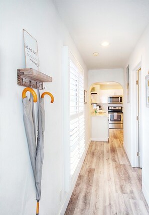 Fridge, microwave, oven, stovetop - 2 Apt Block for Large Groups | Sleeps 8 to 10! (Deerfield Beach)