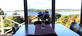 Flinders Island - Self Contained Holiday Home - Lady Barron - "Masters Quarters"