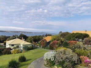 Property grounds - Flinders Island - Self Contained Holiday Home - Lady Barron - "Masters Quarters" (Lady Barron)