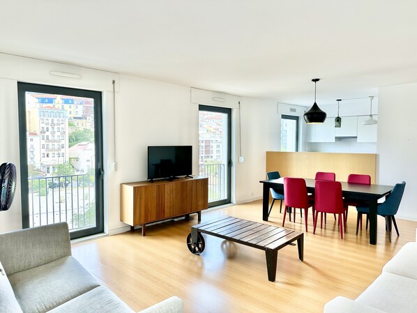 Living area - Apartamento Martim Muniz com vista do Castelo de São Jorge (Lisboa)