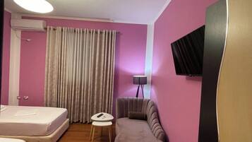 Premium bedding, in-room safe, desk, soundproofing