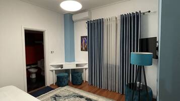 Economy Double Room, 1 Double Bed, Non Smoking, City View | Premium bedding, in-room safe, desk, soundproofing