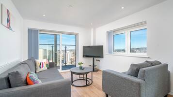 Deluxe Apartment | Living area