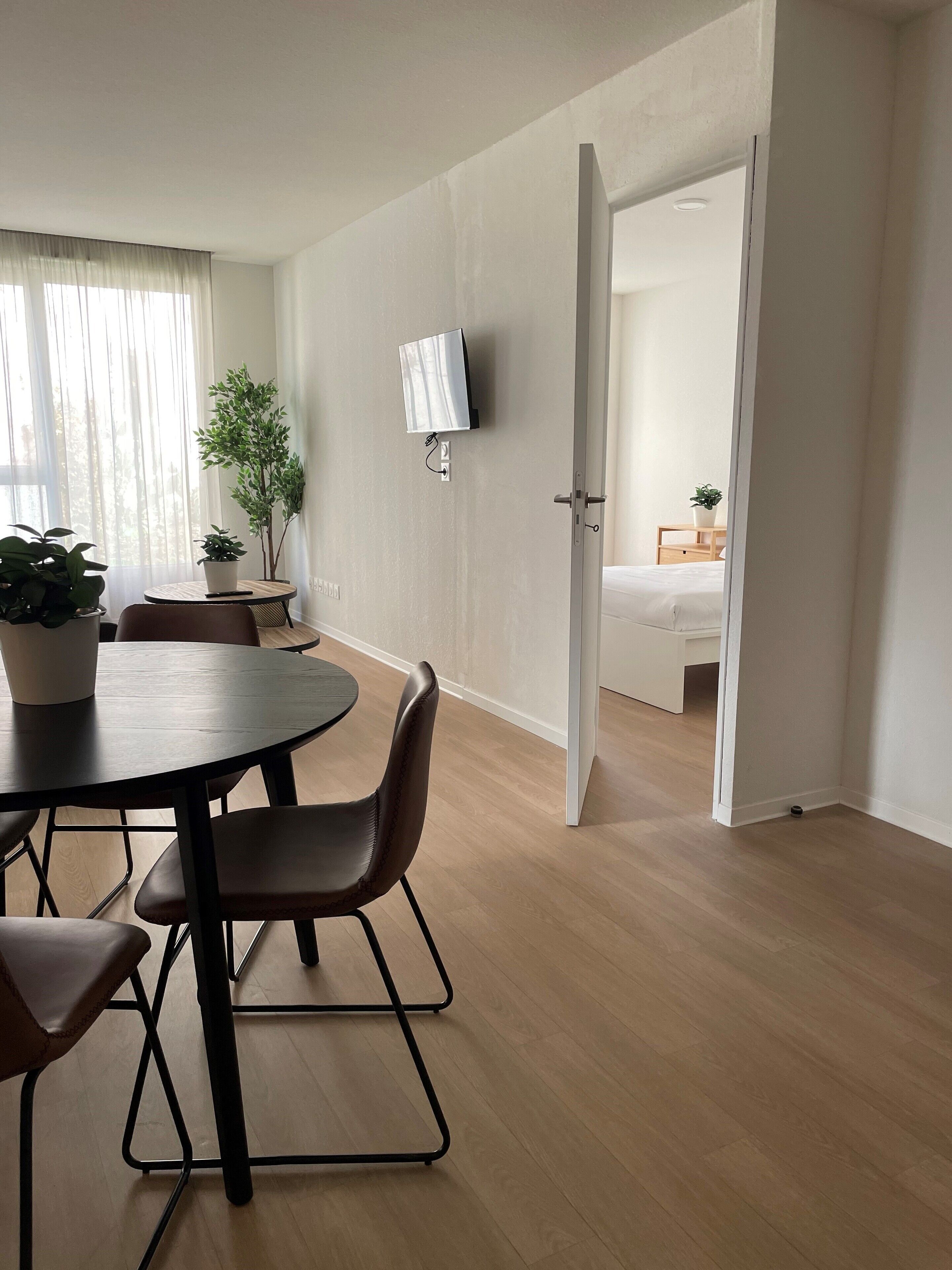 Appartement Confort | Bureau, espace de travail pour ordinateur portable