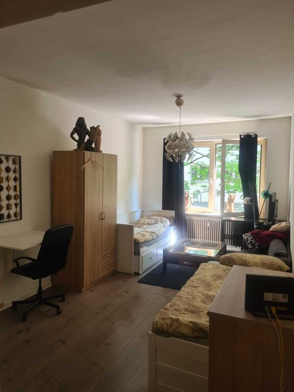 1 Schlafzimmer, WLAN, Bettwäsche
