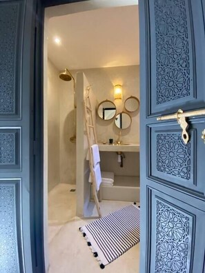 Hair dryer - Riad Familial ou Entre Amis Privatisé au Coeur de la Médina (Marrakesh)