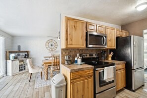 House, 4 Bedrooms | Private kitchen | Fridge, oven, coffee/tea maker, electric kettle - Family-friendly Desert Oasis 5 Bedroom Home by RedAwning (Tucson)