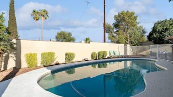 House, 4 Bedrooms | Pool | Outdoor pool