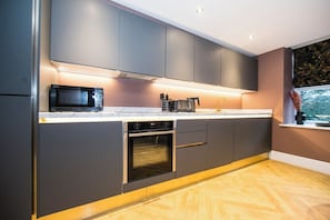 Fridge, microwave, oven, dishwasher