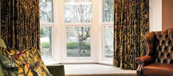 The Chrome Hill Suite at Foxlow Grange