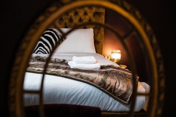 3 bedrooms, iron/ironing board, travel cot, free WiFi