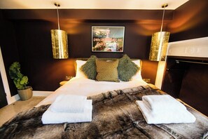 2 soverom, strykejern/-brett, wi-fi (inkludert) og sengetøy