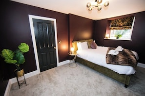 2 habitaciones, tabla de planchar con plancha y wifi gratis