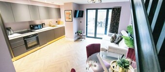 The Soloman Suite at Foxlow Grange