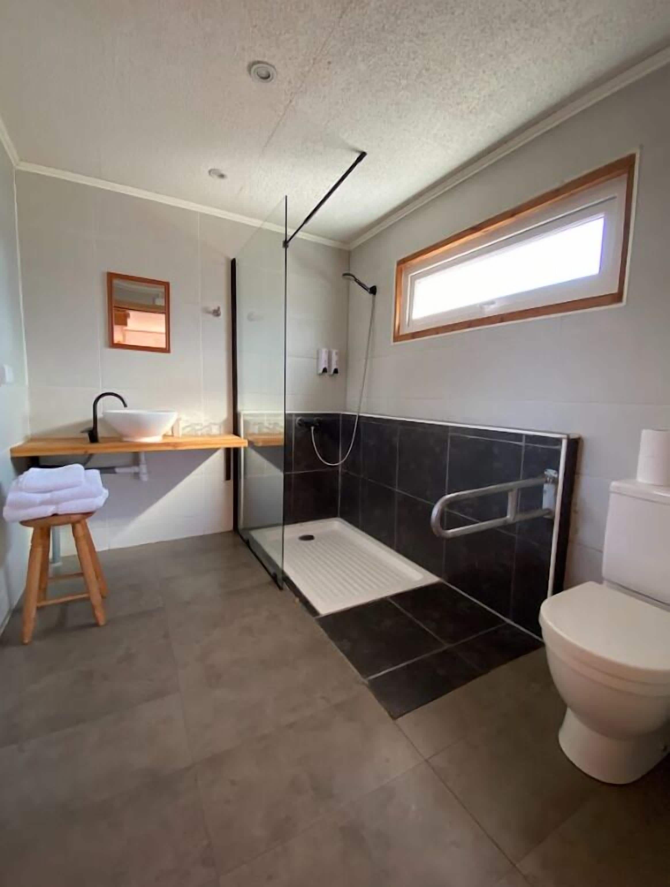 Family Triple Room | Bathroom | Hair dryer, towels, soap, toilet paper