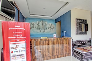 Reception - Capital O 91384 Rintaka Residence (Senggigi)