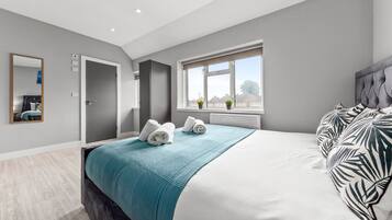 Studio | Free WiFi, bed sheets
