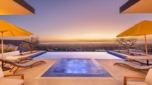 Outdoor pool, open 7:00 AM to 10:00 PM, pool umbrellas, pool loungers - Villa Damiana Adults Only (El Pescadero)