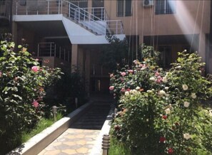 Bagian depan properti