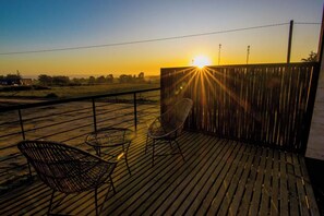 Basic Double Room | Living area - Pichilemu (Pichilemu)