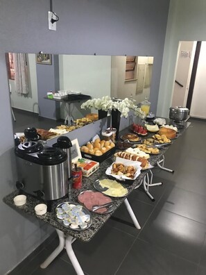 Termasuk sarapan bufet setiap hari 