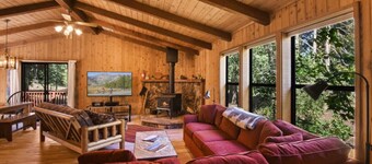 Serene Tahoe Donner Cabin mins to Lake, Ski, Golf